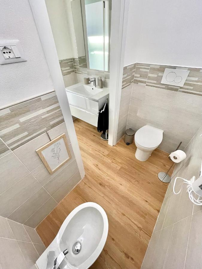 La Casina Verde - Appartamento Mansardato Livorno Exterior foto